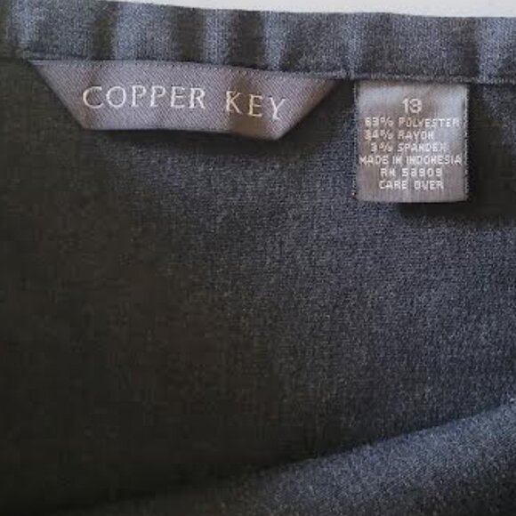 Copper Key steel grey pleated lightweight mini skirt size juniors 13 - Picture 2 of 5